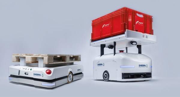 菲亞特動力科技波旁朗西工廠 應用新型Sherpa協作機器人革新發動機生產